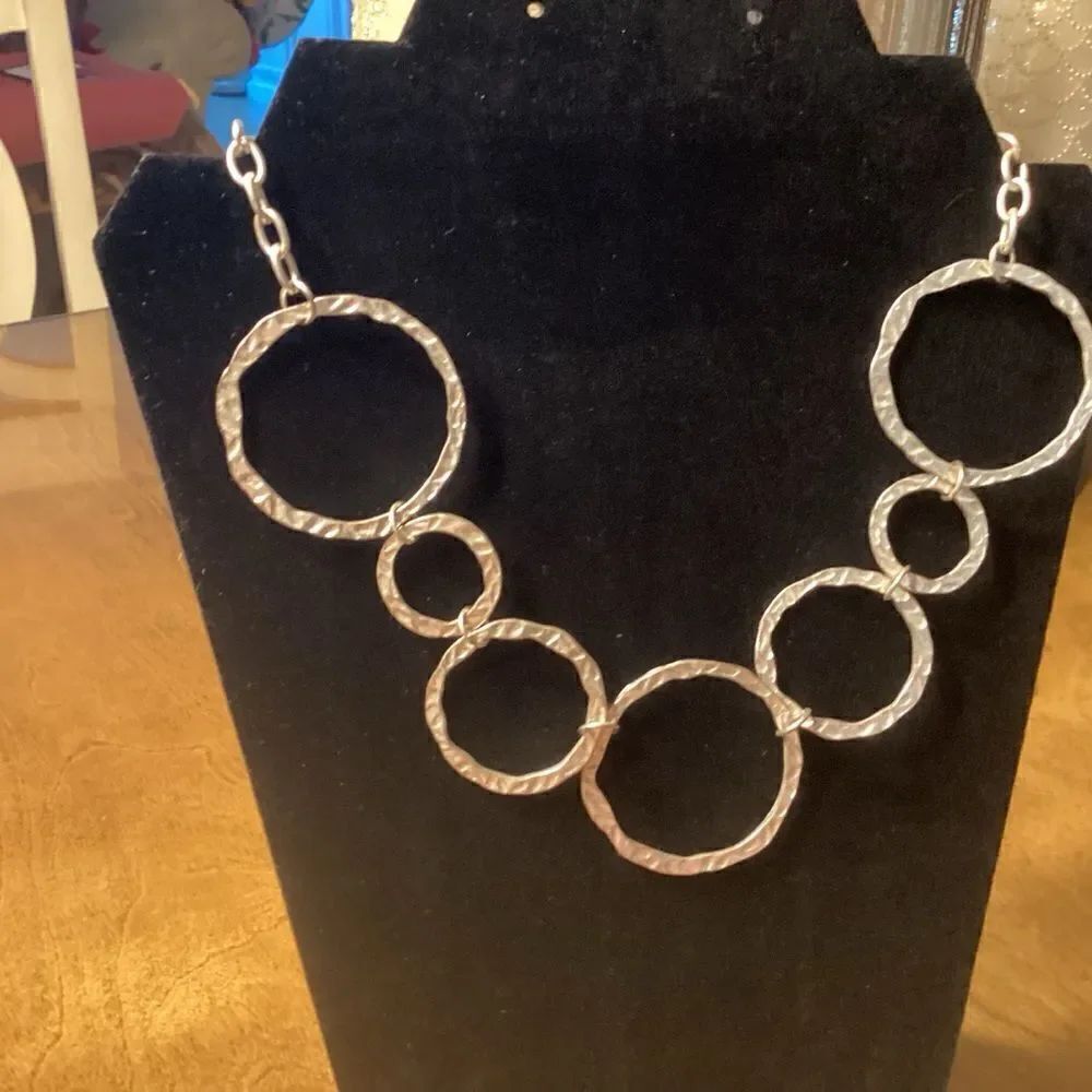 Hammered Silvertone Hoops Adjustable Necklace